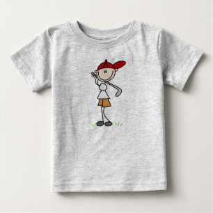 Menino que balança sua camisa do clube de golfe