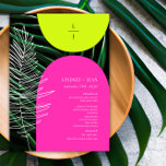 Menu Arches Tropicais de Neon Palm Folf Monograma Casam<br><div class="desc">Arcos cor-de-rosa-neon e amarelos sobre o fundo das folhas escuras da palma. Monograma vertical no topo sobre o arco amarelo. Texto branco sobre o arco cor-de-rosa com folha de arte de linha branca à esquerda.</div>