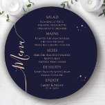 Menu Arco-Íris Azul Sol Lua Azul Estende Casamento Espa<br><div class="desc">Marinho Místico Arco-Íris Escuro Azul Sol Lua Estrelas Espaciais Astronomia Cósmica Menu Casamento Celestial Cartões apresentam estrelas simples sobre um fundo azul marinho escuro com seus detalhes de menu no centro do roteiro moderno de caligrafia pêssego. Personalize editando o texto nas caixas de texto fornecidas. Projetado pelo Evco Studio www.zazzle.com/store/evcostudio...</div>