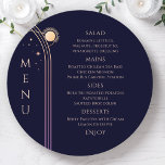 Menu Arco-Íris Azul Sol Lua Azul Estende Casamento Espa<br><div class="desc">Marinho Místico Arco-Íris Escuro Azul Sol Lua Estrelas Espaciais Astronomia Cósmica Menu Casamento Celestial Cartões apresentam estrelas simples de ouro sobre um fundo azul-marinho escuro com seus detalhes de menu no centro em um roteiro moderno de caligrafia pêssego. Personalize editando o texto nas caixas de texto fornecidas. Elaborado por ©2024...</div>
