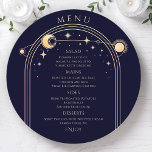 Menu Arco-Íris Azul Sol Lua Azul Estende Casamento Espa<br><div class="desc">Marinho Místico Arco-Íris Escuro Azul Sol Lua Estrelas Espaciais Astronomia Cósmica Cartões de Menu Casamento Celestial apresentam um ouro sol, lua e estrelas sobre um fundo azul-marinho escuro com seus detalhes de menu no centro no moderno roteiro de caligrafia pêssego. Personalize editando o texto nas caixas de texto fornecidas. Projetado...</div>