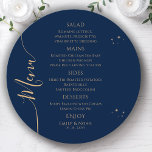 Menu Azul Místico Dourado Sol Lua Estende Casamento Esp<br><div class="desc">Mystical Blue Sun Moon Stars Espaço Cartões de Menu de Casamento Espacial apresentam estrelas douradas simples em um fundo azul com os detalhes do menu no centro em um script de caligrafia dourada moderno. Personalize editando o texto nas caixas de texto fornecidas. Projetado para você pelo Evco Studio © em...</div>