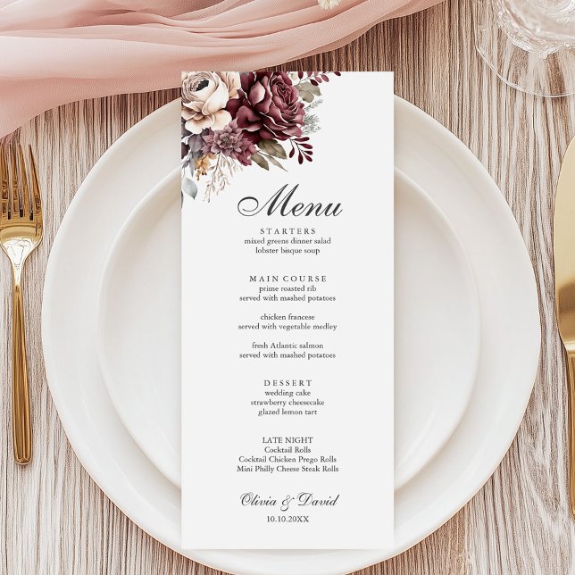 Menu Casamento Beige Boho com Flores de Aquarela (Beige Boho Wedding Menu with Watercolor Flowers on a wedding table with elegant decor)