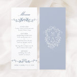 Menu Casamento Clássico de Borda Floral Azul<br><div class="desc">Elegante menu de casamento da borda floral azul com uma crista floral e monogramas no fundo. Para uma personalização mais avançada deste design,  clique no BOTÃO DE FERRAMENTAS DESIGN acima!</div>