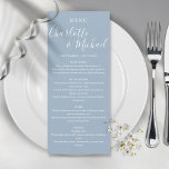 Menu Casamento de Assinatura Azul Elegante Dusty<br><div class="desc">Cartão de cardápio de assinatura azul empoeirado empoeirado com nomes de estilo de assinatura,  este cartão de menu moderno pode ser personalizado com suas informações em caracteres brancos. Projetado por Thisnotme©</div>