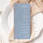 Menu Casamento de Borda Glitter Azul de Prata Moderna<br><div class="desc">A borda esquerda deste elegante cardápio moderno de casamento apresenta um design de cintilação. O texto personalizável combina manuscrito branco,  fontes em copperplate e itálico em um fundo azul empoeirado. O verso apresenta um design brilhante azul empoeirado e prateado.</div>