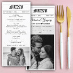 Menu Casamento de Fotos Brancas e Negras<br><div class="desc">Um design de casamento divertido no estilo do jornal. O tema do casamento deste jornal foi projetado para imitar um jornal tradicional com manchetes, textos e fotos em preto e branco. Este modelo de jornal automaticamente mudará suas fotos carregadas para preto e branco, portanto, precisará mudá-las. Um design de casamento...</div>