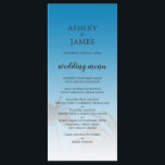Menu Casamento de Praia de Palma Tropical Azul<br><div class="desc">Menu de casamento de destino elegante com design de palmeira tropical em um fundo azul brilhante com roteiro elegante e tipografia moderna. O azul de Ibiza desaparece sobre um fundo branco. Basta adicionar seus detalhes de casamento a este menu de casamento de praia na moda tropical. Desenvolvido exclusivamente para você...</div>