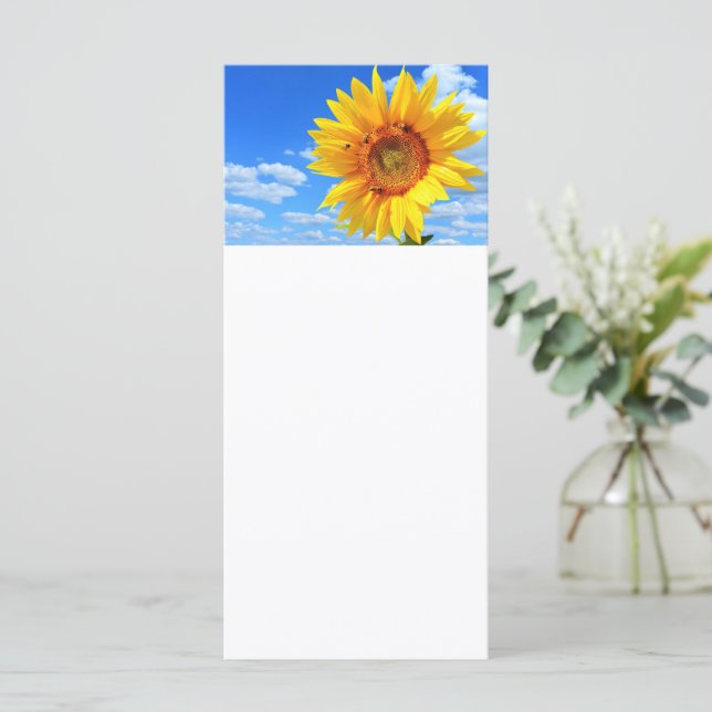 Menu Girassol e Abelhas no Cardápio de Verão de Céu Azu (Em pé/Frente)