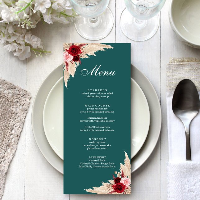 Menu Rosas Azul-turquesa Borgonha e Grama-das-pampas (Teal Burgundy Roses and Pampas Grass Menu on a white wedding dinner table.)