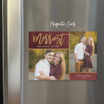 Merriest Faux Foil 2 Photo Magnetic Christmas Card<br><div class="desc">cartões com fotos magnéticos impressos por barato com modelos simples para personalização. Este elegante design neutro apresenta uma falso borda de folha de ouro em torno de um layout de colagem de duas fotos. O texto moderno do roteiro de caligrafia diz o melhor desejo de Natal. Personalize-o com suas fotos,...</div>