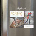 Merriest Faux Foil 2 Photo Magnetic Christmas Card<br><div class="desc">cartões com fotos magnéticos impressos por barato com modelos simples para personalização. Este elegante design neutro apresenta uma falso borda de folha de ouro em torno de um layout de colagem de duas fotos. O texto moderno do roteiro de caligrafia diz o melhor desejo de Natal. Personalize-o com suas fotos,...</div>