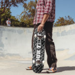 Mesa de skate personalizada com padrão de 8 bolas<br><div class="desc">Mesa de skate personalizada com padrão de 8 bolas. Personalize com seu próprio nome,  citação engraçada ou letras monográficas. Legal ideia de presente de aniversário para skate,  amigos,  crianças etc. Cor preta e branca ou personalizada.</div>