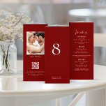 Mesa do Menu de Casamento de Fotografia Burgundy S<br><div class="desc">NOTA IMPORTANTE: Este triplo é fornecido em forma plana, SEM pré-pontuação. Você mesmo terá que dobrá-lo. Para ajudá-lo com a dobradura precisa, as diretrizes são impressas na parte traseira para os três painéis, além de um painel fino extra no lado direito para que você aplique cola para colar o triplo...</div>