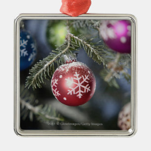 Metal Ornamento em uma árvore de Natal