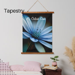 Meu Oásis Exterior", Flor Azul em Fundo Preto