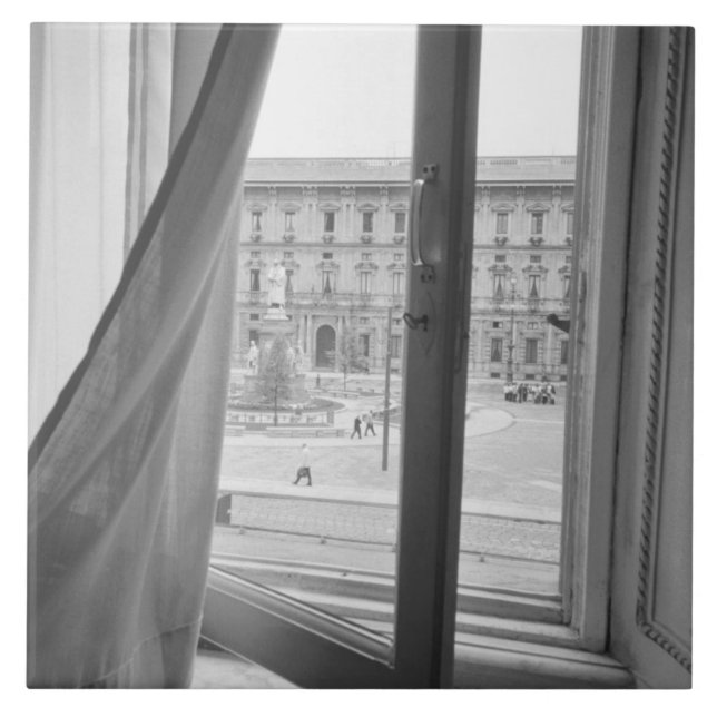 Milão Itália, Vista da Janela da Ópera La Scala (Frente)