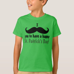 Mim a camisa do miúdo do dia de St Patrick feliz
