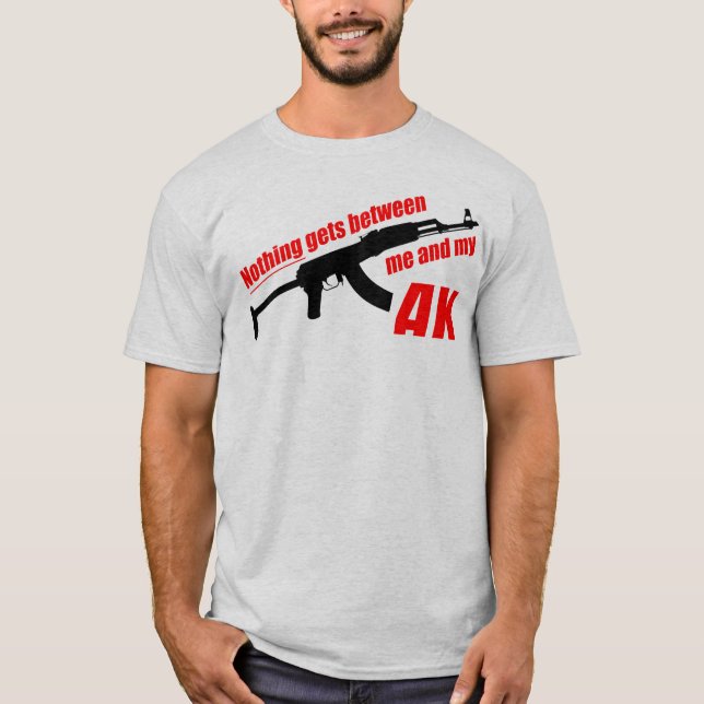 Mim e minha camisa de AK (Frente)