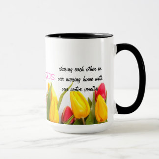mim promessa mindinho. Design da caneca da tulipa