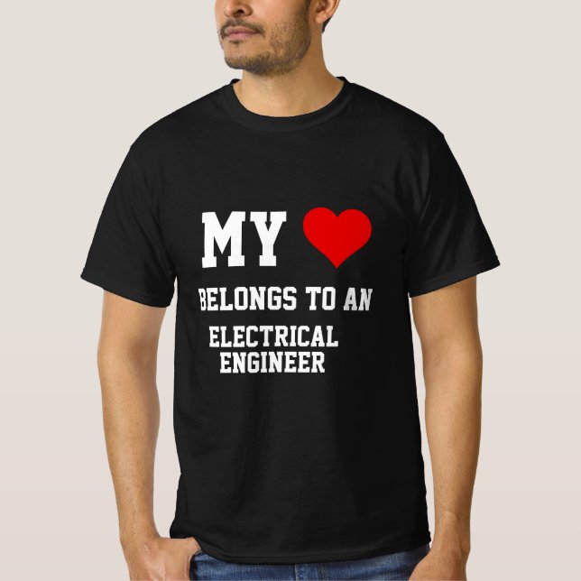Minha Pertence A Uma Camisa De T De Engenheiro Elé (Frente)