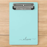 Mini Prancheta Aqua Blue Teal Modern Script Girly Monographic Nam<br><div class="desc">Área de Transferência de Planeamento do Nome Azul Aqua. Isto faz o doce e perfeito aniversário de 16 anos,  casamento,  chá de panela,  aniversário,  chá de fraldas ou festa de solteira presente para alguém que ama luxo de luxo e estilos quíticos.</div>