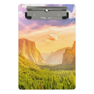 Mini Prancheta Opinião do túnel do parque nacional de Yosemite