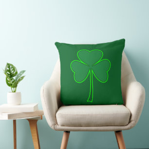 Minimal Shamrock St Patrick’s Day Shirt – almofada