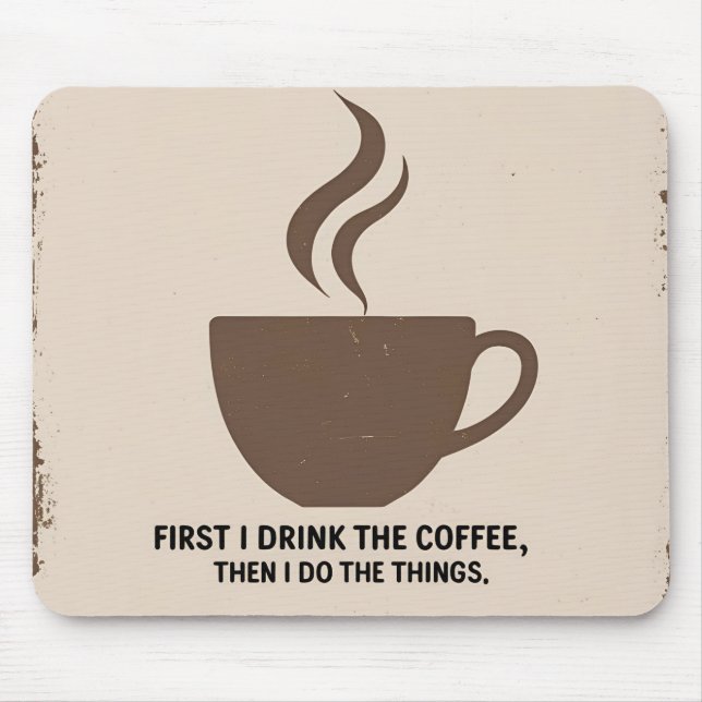 Minimalist “But First, Coffee” Mousepad – Stylish  (Frente)