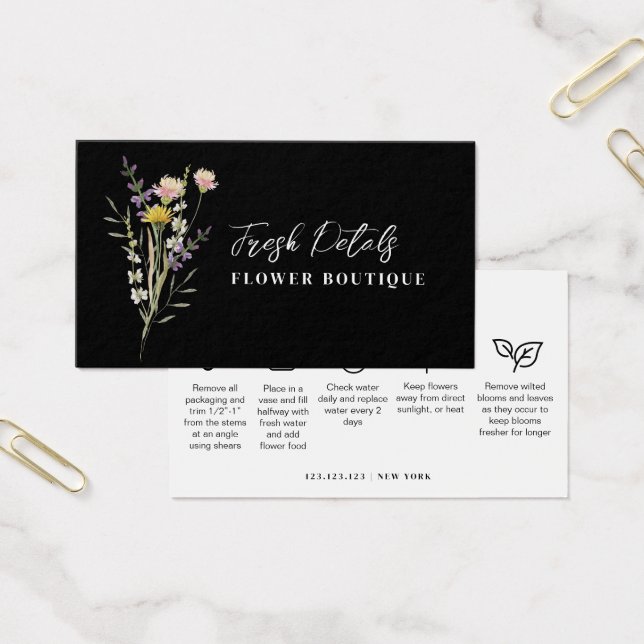 Minimalist Flowers Care Florist Card (Escritótio)