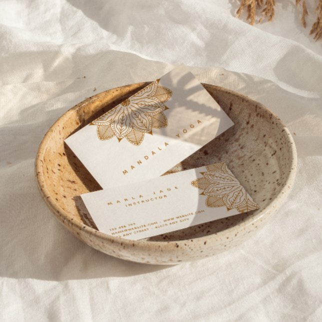 Minimalista Dourado Mandala Cartão de visita (Criador carregado)