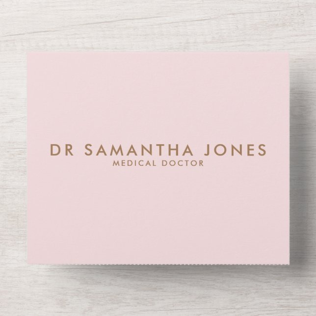 Minimalista Moderno Médico Profissional Rosa (Front)