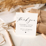 Minimalista Obrigado Casamento Favorece Etiquetas<br><div class="desc">Preencha seus favores de casamento com nosso "Minimalista Obrigado pelo Casamento Favoritos Tags",  mostrando um design branco e preto limpo e elegante. Essas etiquetas são perfeitas para adicionar um toque personalizado aos seus presentes,  e você pode personalizá-los facilmente para torná-los exclusivamente seus.</div>