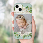 Mint de Sangue Dourado | Foto Monograma<br><div class="desc">capas de telefone impressas personalizadas de barato personalizadas com suas fotos e texto. Este design feminino bonito tem uma borda floral pintada em tons de branco, verde e ouro sobre fundo da casa da moeda. Adicione sua própria foto personalizada e personalize-a com seu monograma inicial ou outro texto personalizado em...</div>