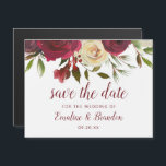 Mistletoe Manor Aquarela Inverno Save the Date<br><div class="desc">Mistletoe Manor Aquarela Luxuriante Design de Inverno com Rosas, Folhas de Azevinho, Folhas de Pinheiro. Cores Marsala, Vinho Merlot Vermelho, Borgonha, Creme Marfim e Verde. Com Tipografia Moderna e Elegante, Pinceladas de Letra, Borda e Design Floral Elegante - Cartões Magnéticos de Save the Date de Casamento! ~ Confira minha loja...</div>