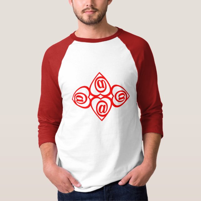 Modelo Básico de Camiseta Escura (Frente)