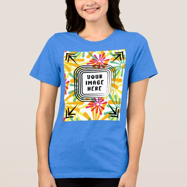 Modelo Bella+Canvas Camisa-T com dupla-blenda femi (Frente)