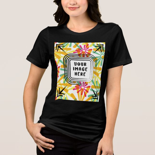 Modelo Bella+Canvas Camisa-T com dupla-blenda femi (Frente)