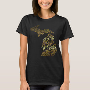 Modelo de camiseta