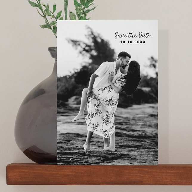 Modelo de Foto Preto e Branco Código QR Salvar Dat (Criador carregado)