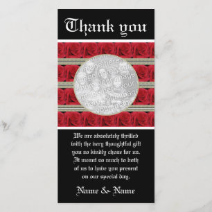 Modelo dos cartões com fotos das rosas vermelhas -