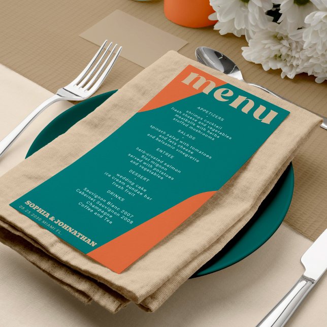 Modern retro groovy wedding template menu (Criador carregado)