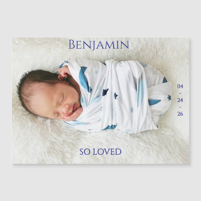 Modern Timeless Photo Magnetic Baby Announcement (Frente)