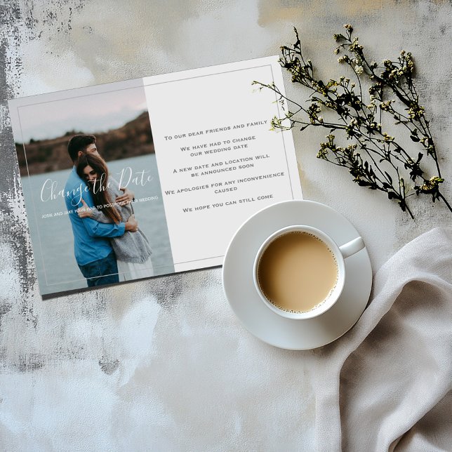 Moderna sua foto, altere o cartão de data (Photo "Change the Date" card with a modern thin frame and message)