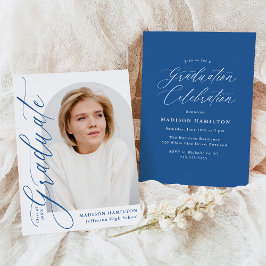 Moderno Convite de Formatura com Caligrafia Azul E