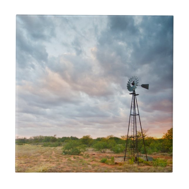 Moinho de Vento e Nuvens ao Pôr do Sol (Frente)