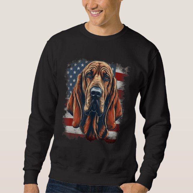 Moletom 4th Of July US Flag Bloodhound Dog (Frente)