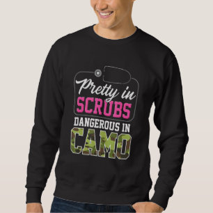 Moletom Bonito Em Escrubs Perigoso Em Camo
