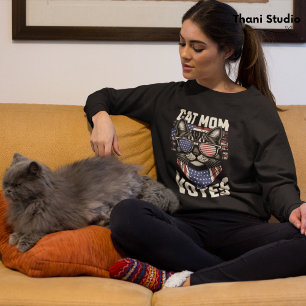 Moletom Cat Mamãe Vota Legenda Americana