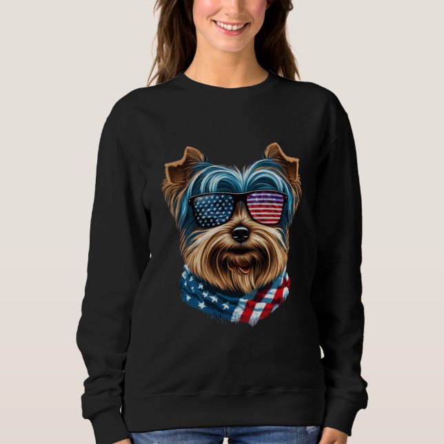Moletom Celebrate USA with a Yorkshire Terrier in Sunglass (Frente)